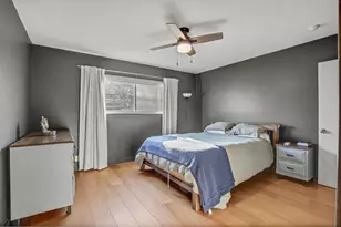 1723 Fawn Dr, Austin, TX 78741 - Photo 19