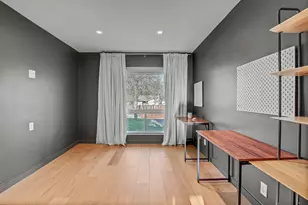 1723 Fawn Dr, Austin, TX 78741 - Photo 25