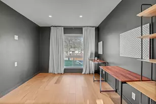 1723 Fawn Dr, Austin, TX 78741 - Photo 25