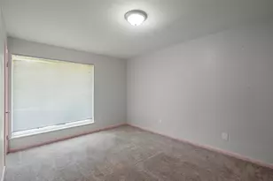 102 Chaparral St, San Marcos, TX 78666 - Photo 17