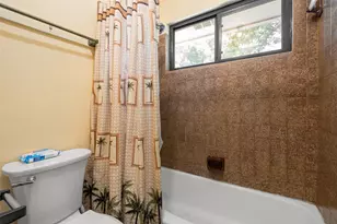 102 Chaparral St, San Marcos, TX 78666 - Photo 13