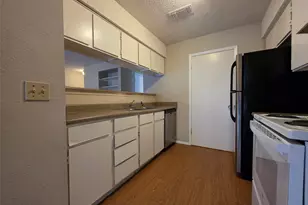 11900 Alpheus Ave, Austin, TX 78759 - Photo 5