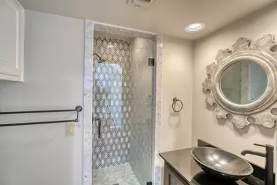 528 Lighthouse Drive #6, Horseshoe Bay, TX 78657 - Photo 19
