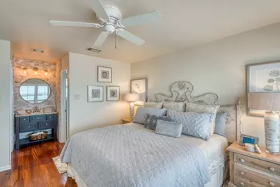 528 Lighthouse Drive Drive #6, Horseshoe Bay, TX 78657 - Photo 17