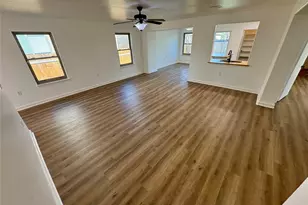 8003 Bannock Ln, Austin, TX 78747 - Photo 7