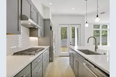 2506 Sutherland Street, Austin, TX 78746 - Photo 13