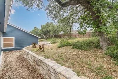 560 Persimmon Pass, Fischer, TX 78623 - Photo 25