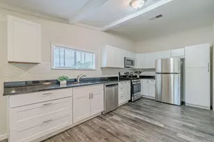 560 Persimmon Pass, Fischer, TX 78623 - Photo 9