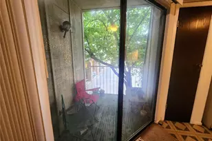 701 W 25th St, Austin, TX 78705 - Photo 5