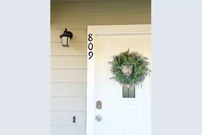 809-811 Perkins Street, San Marcos, TX 78666 - Photo 5