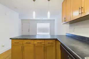 711 W 32nd St, Austin, TX 78705 - Photo 19