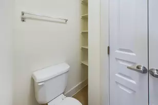 711 W 32nd St, Austin, TX 78705 - Photo 23