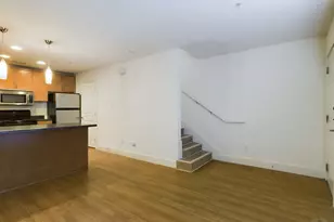 711 W 32nd St, Austin, TX 78705 - Photo 5