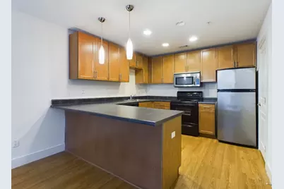 711 W 32nd Street #143, Austin, TX 78705 - Photo 7