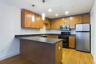 711 W 32nd St, Austin, TX 78705 - Photo 7