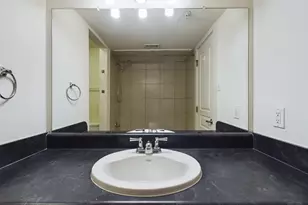 711 W 32nd St, Austin, TX 78705 - Photo 27