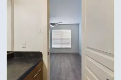 711 W 32nd Street #143, Austin, TX 78705 - Photo 29