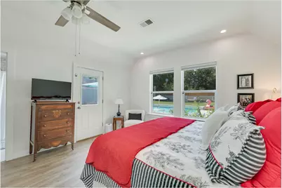 1709 Lexington Street, Taylor, TX 76574 - Photo 23