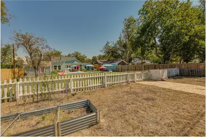 1709 Lexington Street, Taylor, TX 76574 - Photo 39