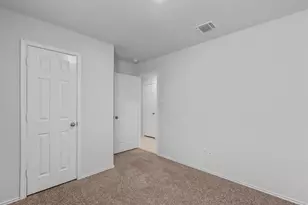 108 Ragnar Dr, Jarrell, TX 76537 - Photo 23