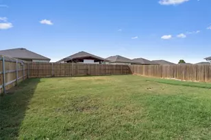 108 Ragnar Dr, Jarrell, TX 76537 - Photo 29