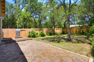 2404 Independence Dr, Austin, TX 78745 - Photo 25