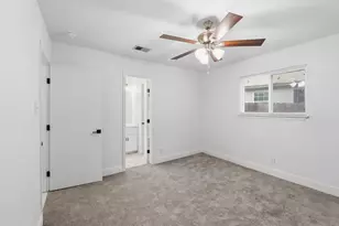 8203 Colony Loop Dr, Austin, TX 78724 - Photo 11