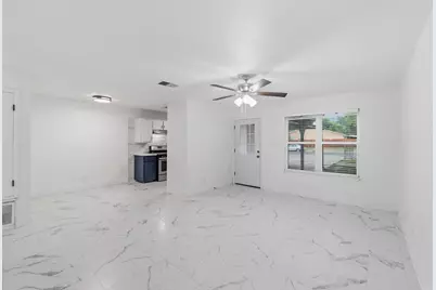 8203 Colony Loop Drive, Austin, TX 78724 - Photo 3