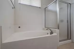 16822 Bailey Jean Dr, Round Rock, TX 78681 - Photo 31