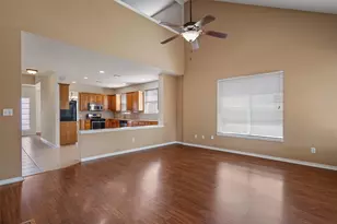 16822 Bailey Jean Dr, Round Rock, TX 78681 - Photo 9
