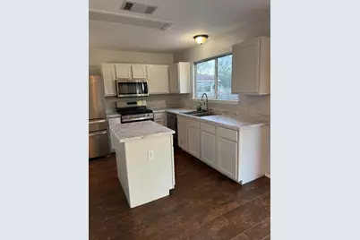 612 Blair Avenue, Bastrop, TX 78602 - Photo 5