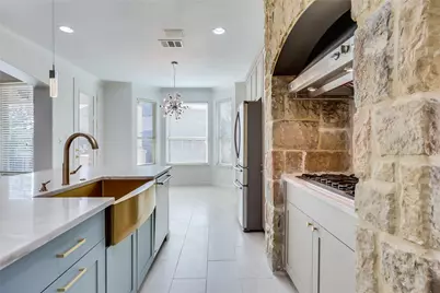3900 Avery Woods Lane, Cedar Park, TX 78613 - Photo 11