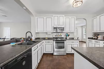 501 Wildwood Drive, Georgetown, TX 78633 - Photo 9