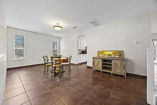 501 Wildwood Dr, Georgetown, TX 78633 - Photo 15