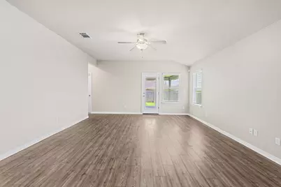 516 Loriner Way, Liberty Hill, TX 78642 - Photo 5
