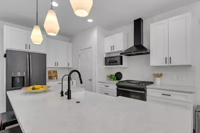 7108 Cherry Beam Path, Austin, TX 78744 - Photo 17