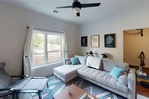 2220 Webberville Rd, Austin, TX 78702 - Photo 9