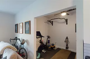 2220 Webberville Rd, Austin, TX 78702 - Photo 9