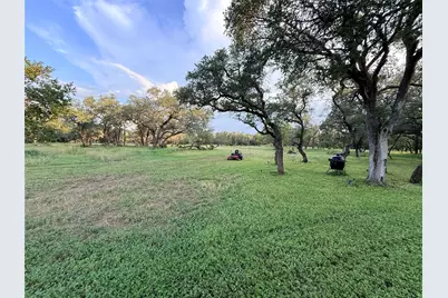 1435 Hilliard Road, San Marcos, TX 78666 - Photo 9