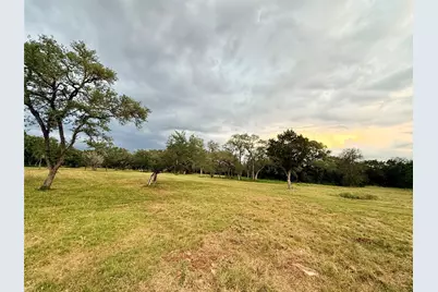 1435 Hilliard Road, San Marcos, TX 78666 - Photo 13