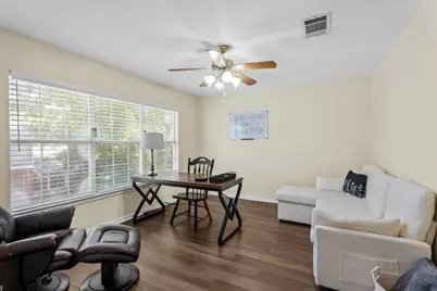 10116 Pinehurst Drive, Austin, TX 78747 - Photo 17