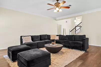 10116 Pinehurst Drive, Austin, TX 78747 - Photo 13