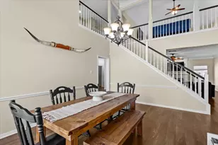 10116 Pinehurst Dr, Austin, TX 78747 - Photo 9