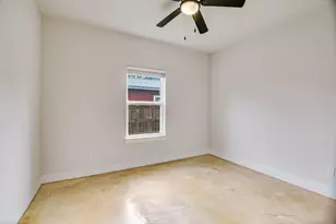 103 East St, Smithville, TX 78957 - Photo 17