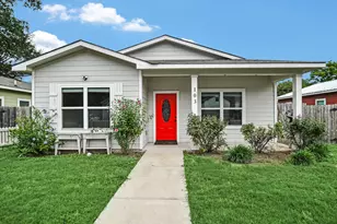 103 East St, Smithville, TX 78957 - Photo 1