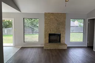 305 Hickok Ct, Austin, TX 78753 - Photo 3