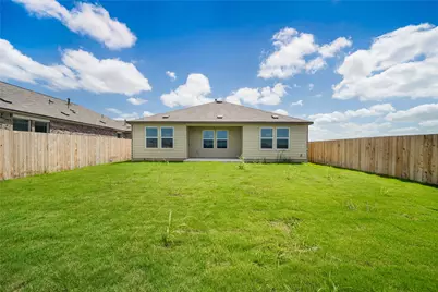 102 Sebring Circle, Hutto, TX 78634 - Photo 13
