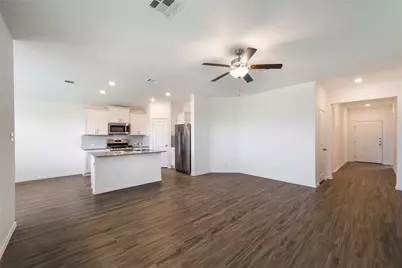 102 Sebring Circle, Hutto, TX 78634 - Photo 19