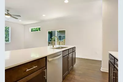 6800 Menchaca Road #39, Austin, TX 78745 - Photo 7