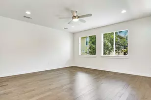 6800 Menchaca Rd, Austin, TX 78745 - Photo 9